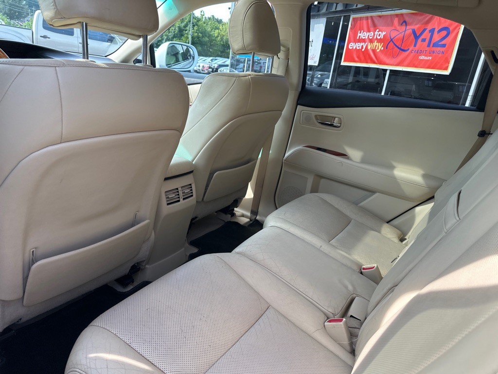 2010 Lexus RX Image 14