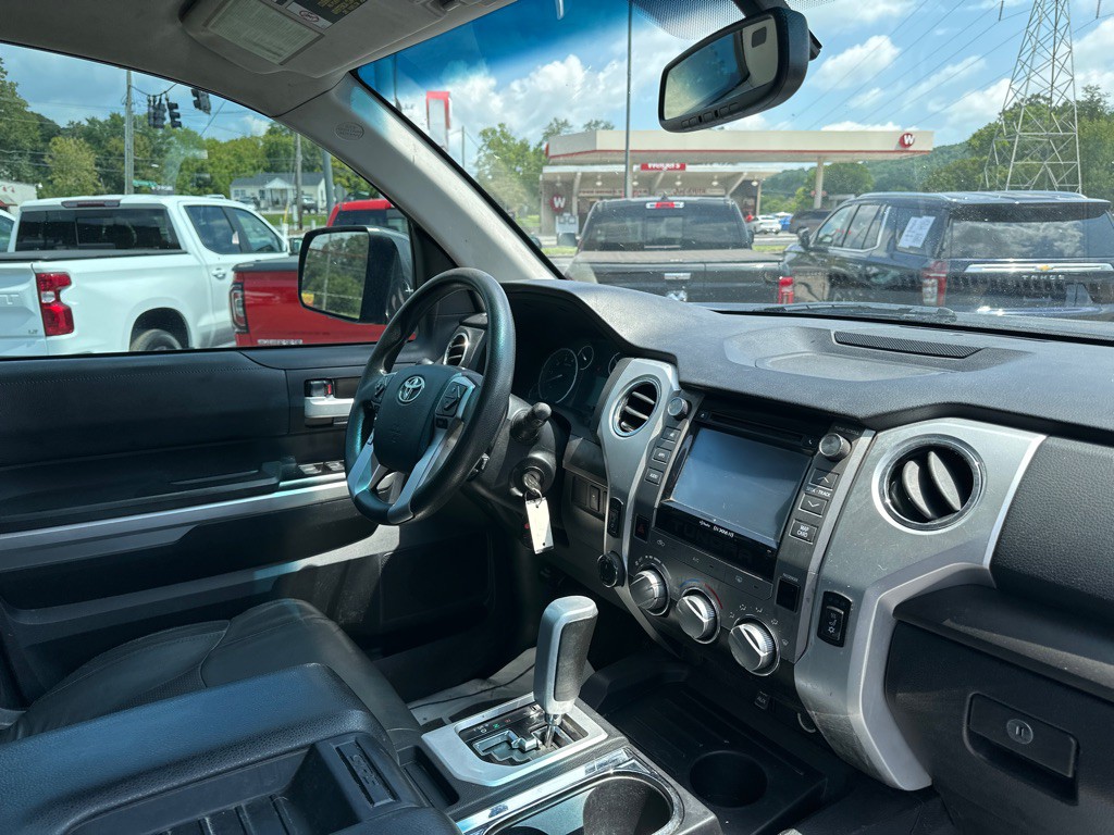2014 Toyota Tundra Image 8