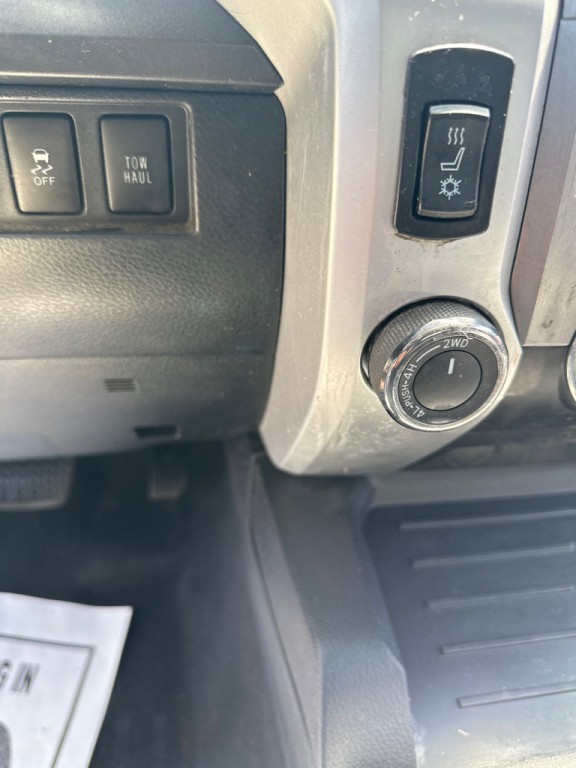 2014 Toyota Tundra Image 16