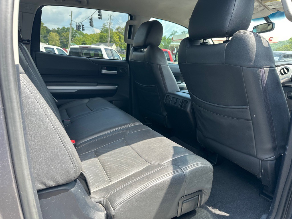 2014 Toyota Tundra Image 8
