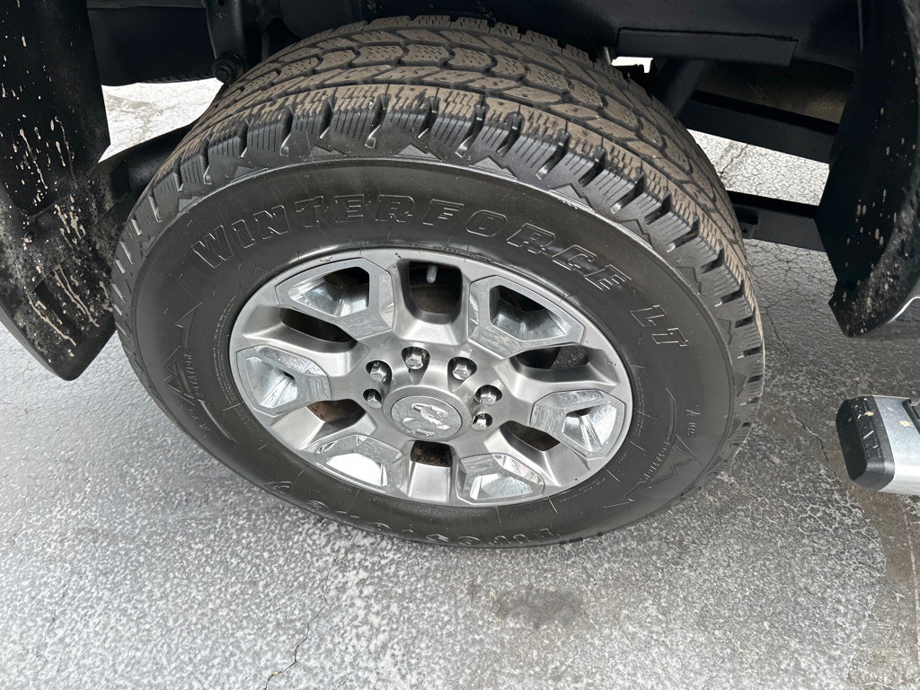 2017 RAM 2500 Image 12