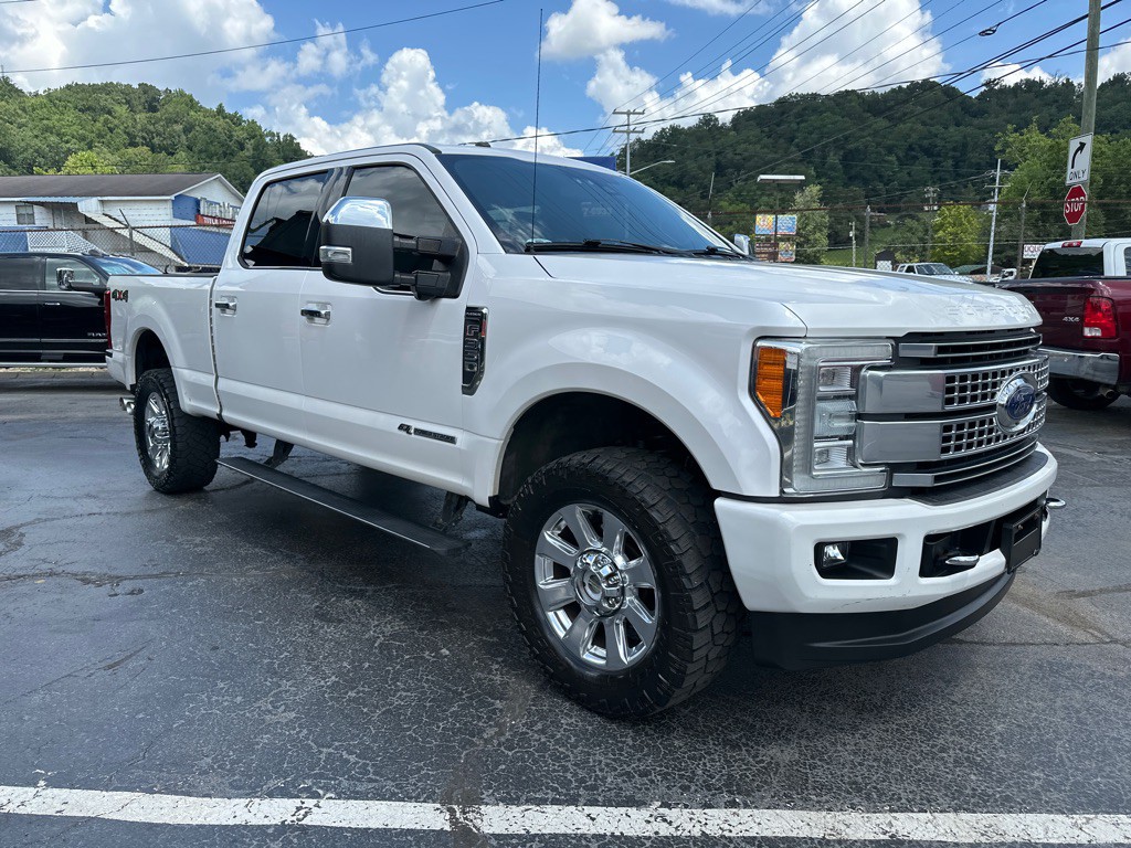 2017 Ford F-350 Image 4