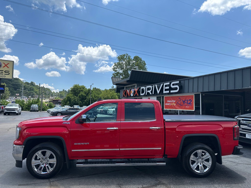 2018 GMC Sierra Image 2