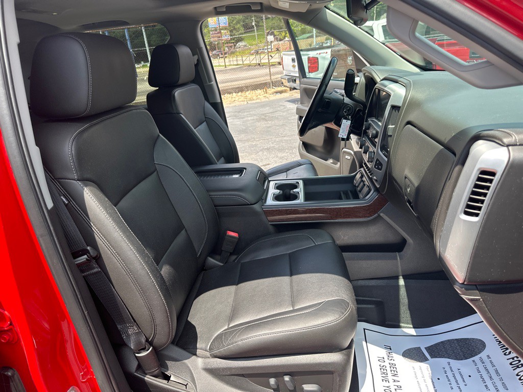 2018 GMC Sierra Image 12