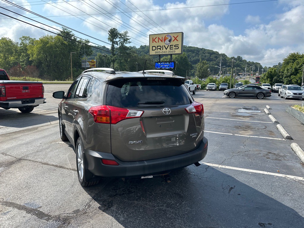 2014 Toyota Rav4 Image 2