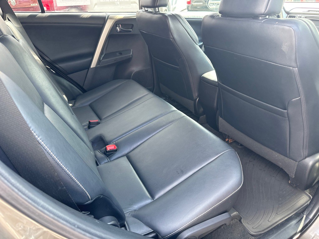 2014 Toyota Rav4 Image 10