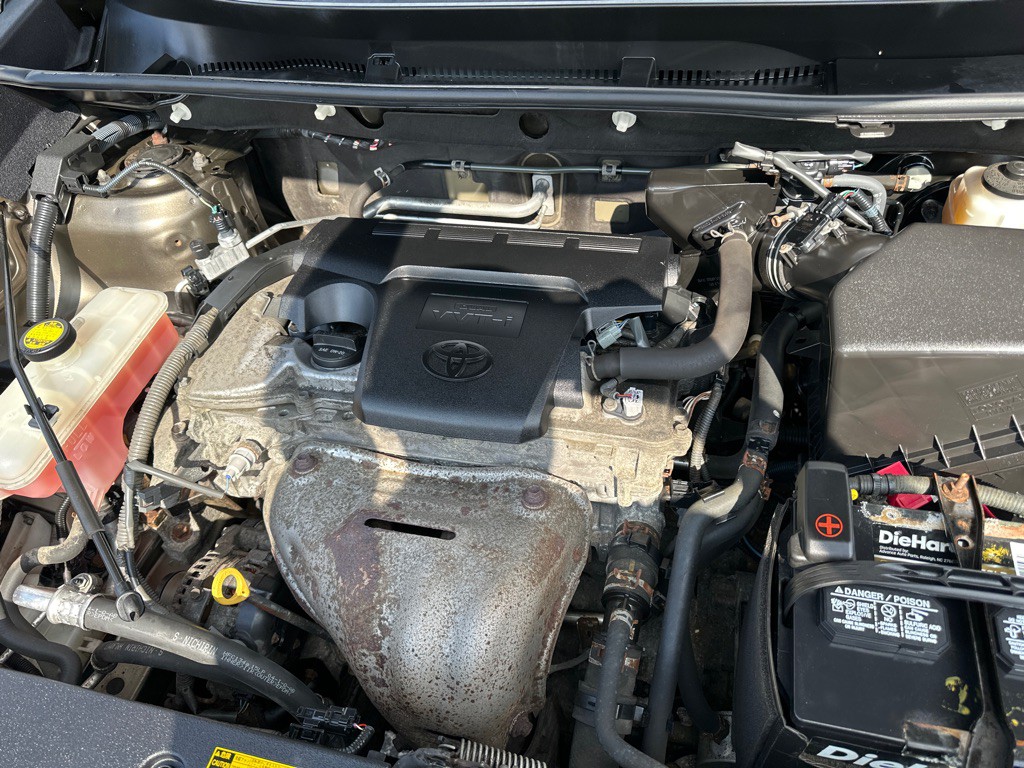 2014 Toyota Rav4 Image 18