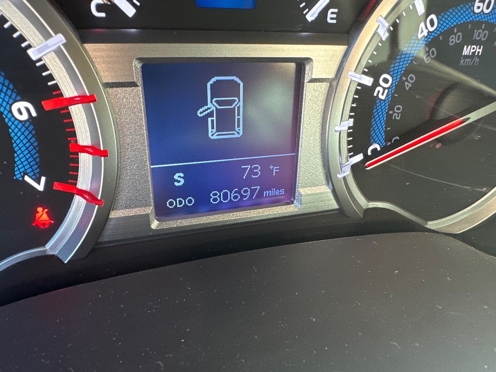 2015 Toyota 4Runner Image 18