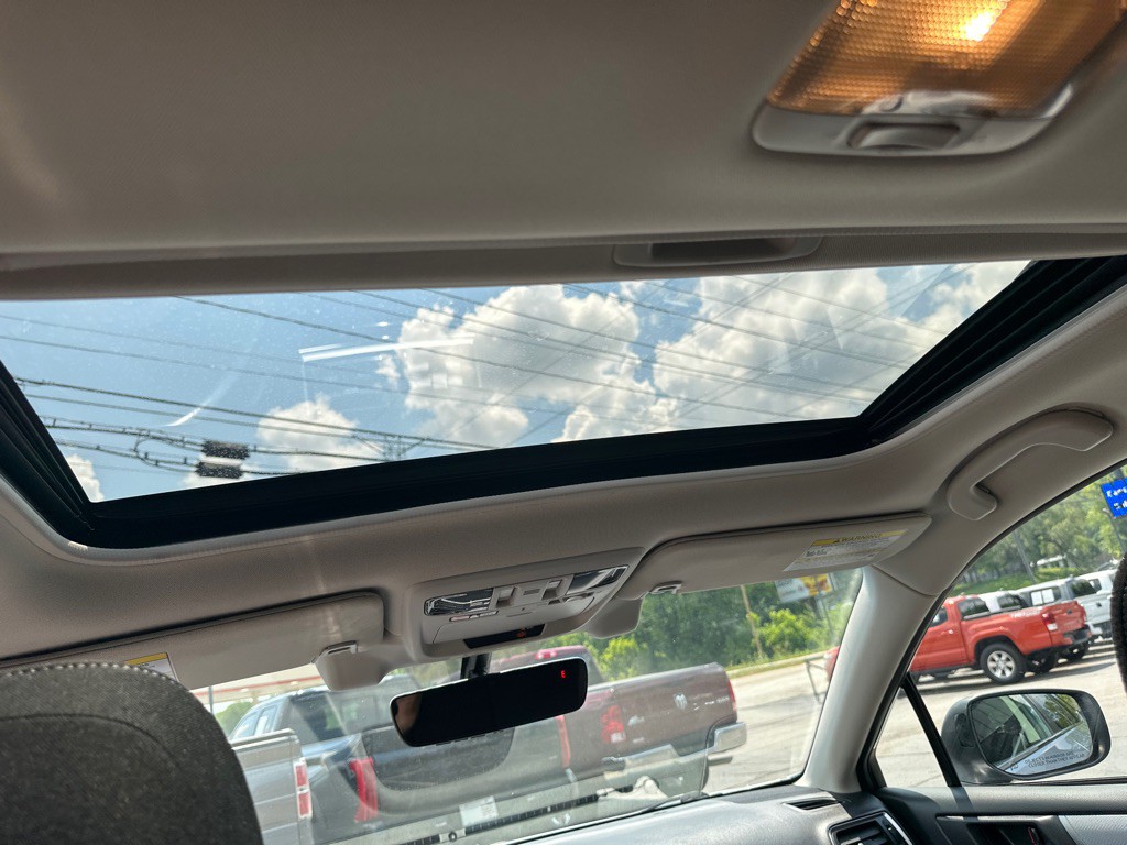 2018 Subaru Outback Image 9