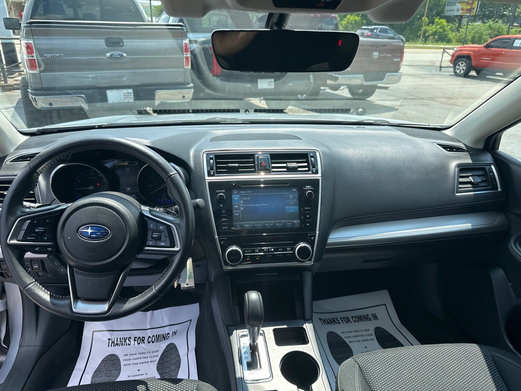 2018 Subaru Outback Image 10