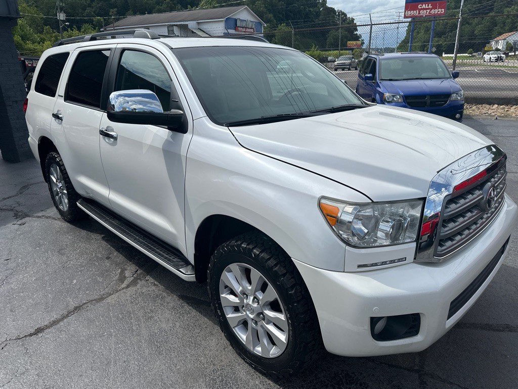 2015 Toyota Sequoia Image 5