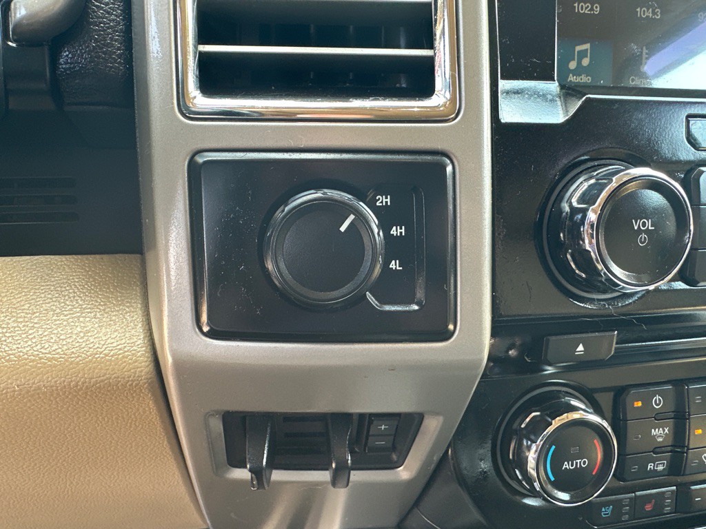 2017 Ford F-350 Image 14