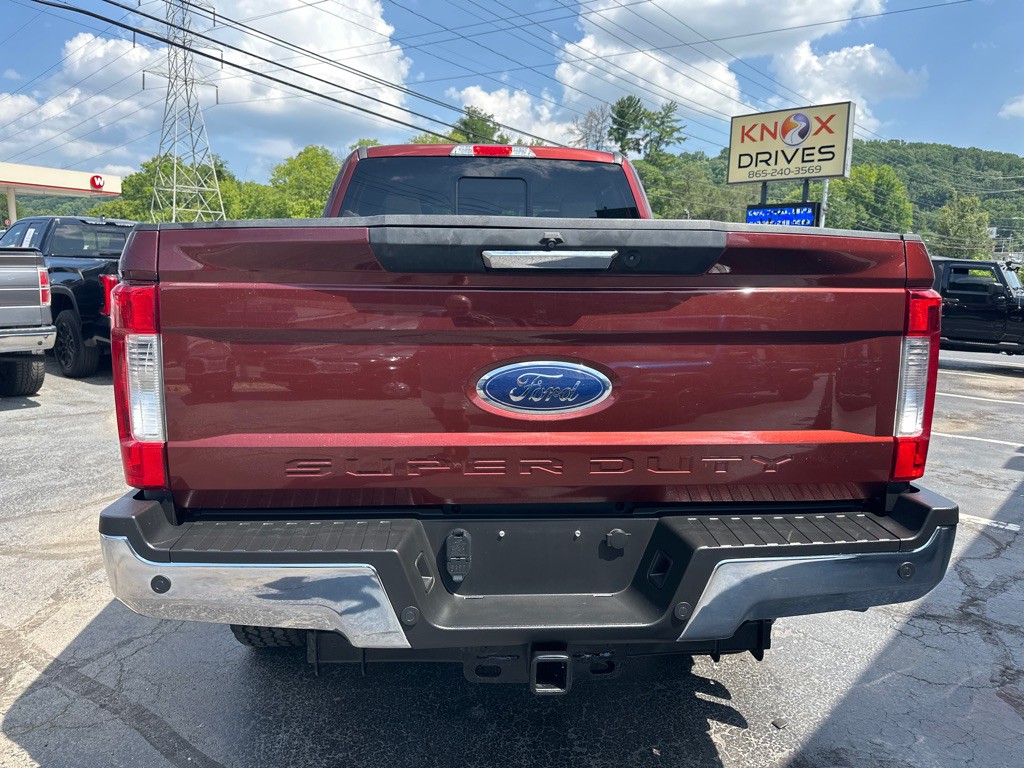 2017 Ford F-350 Image 25