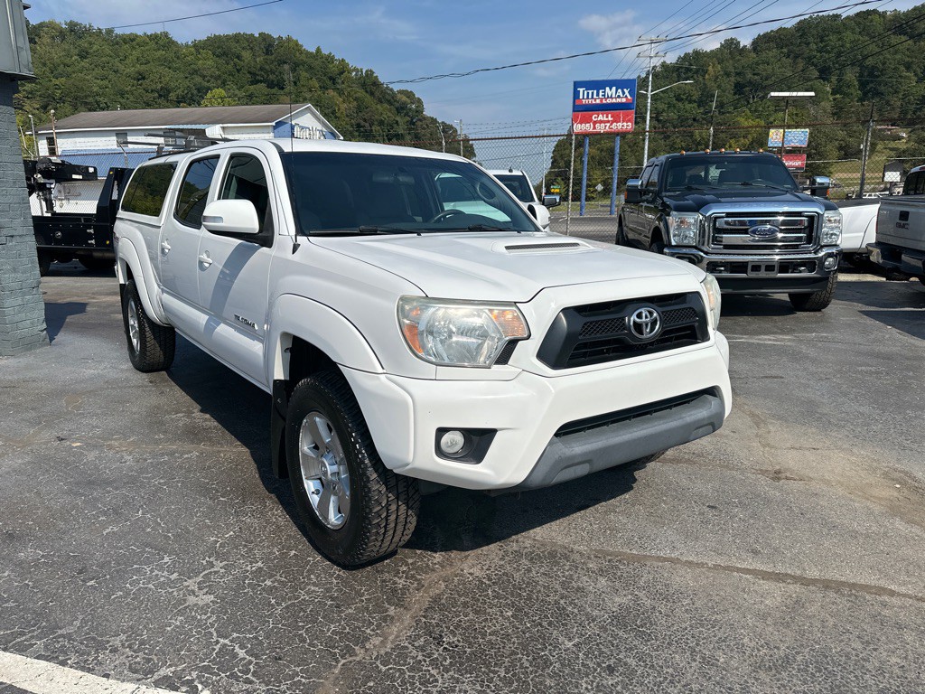 2015 Toyota Tacoma Image 5