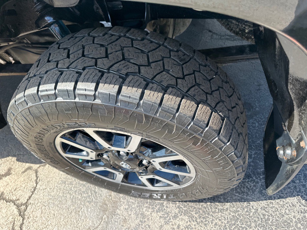 2017 Toyota Tundra Image 15