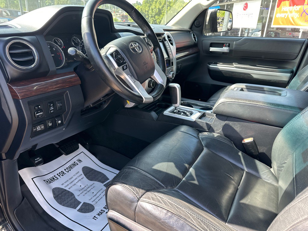 2017 Toyota Tundra Image 17