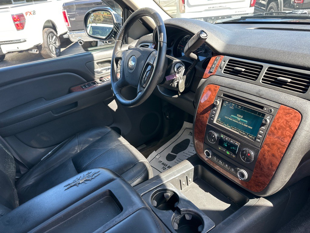 2007 Chevrolet Avalanche Image 8