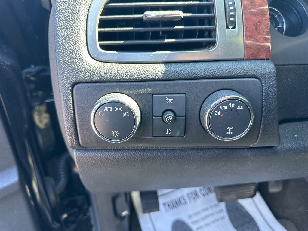 2007 Chevrolet Avalanche Image 15