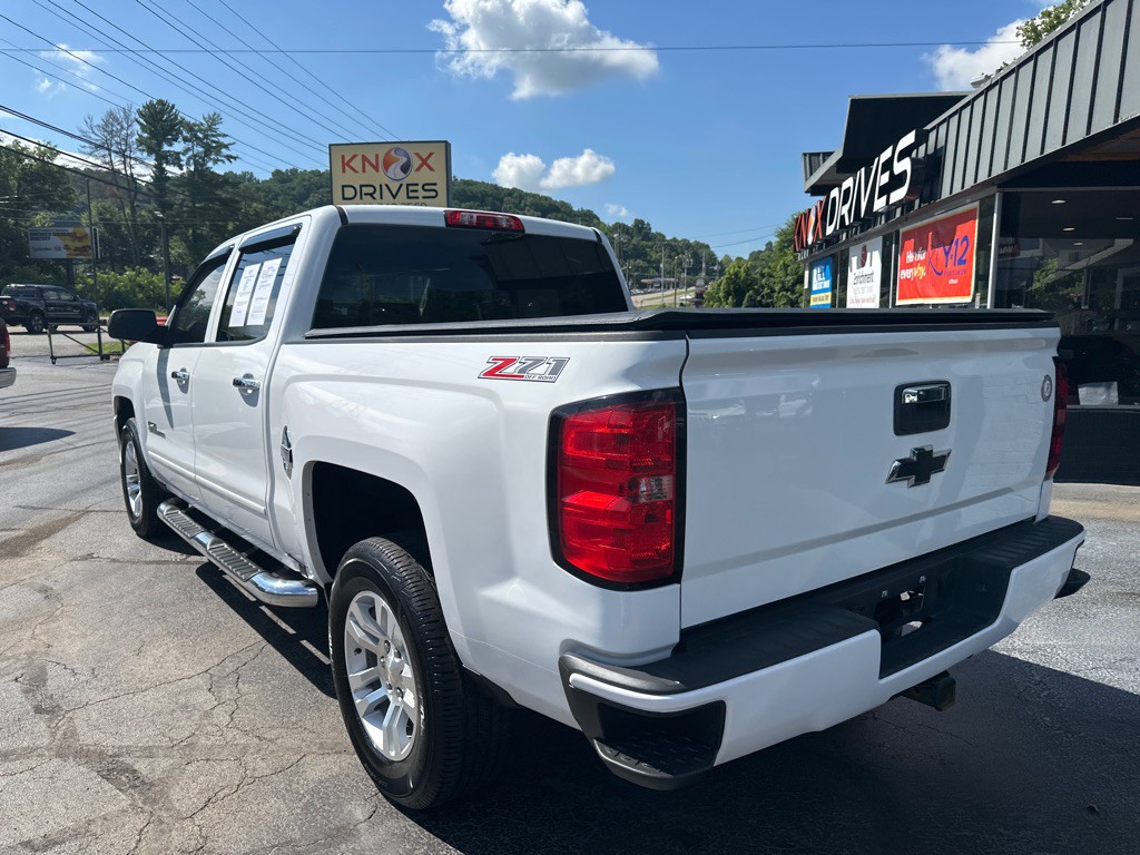 2016 Chevrolet Silverado 1500 Image 2