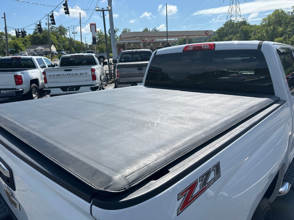 2016 Chevrolet Silverado 1500 Image 12