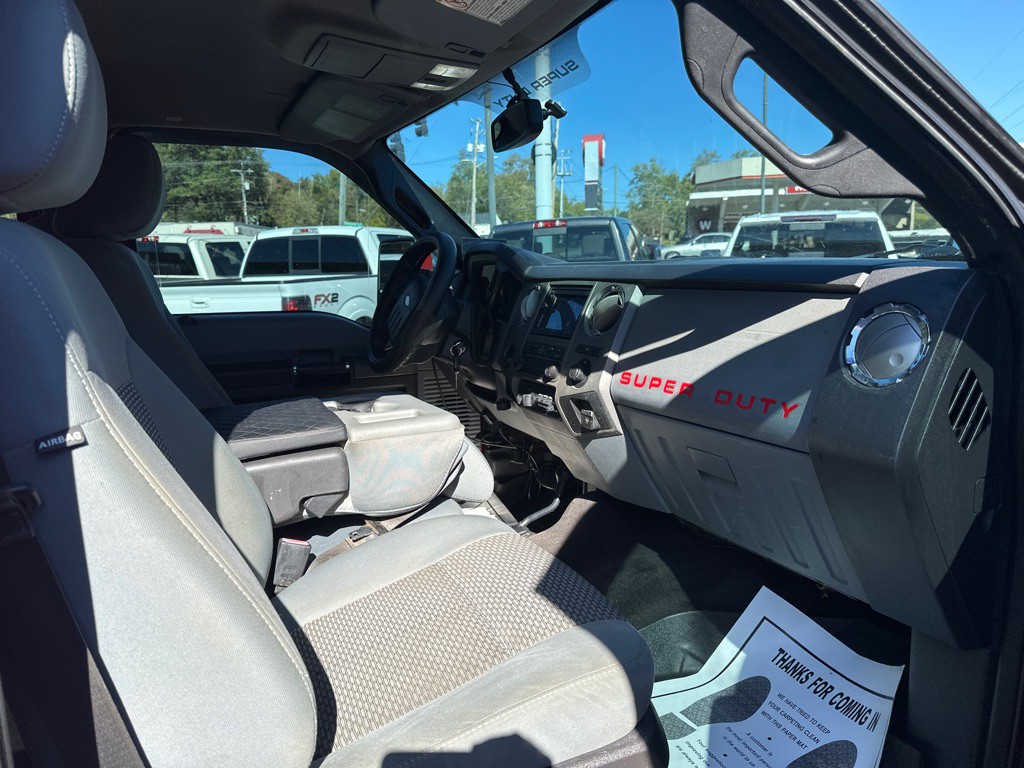 2011 Ford F-250 Image 8