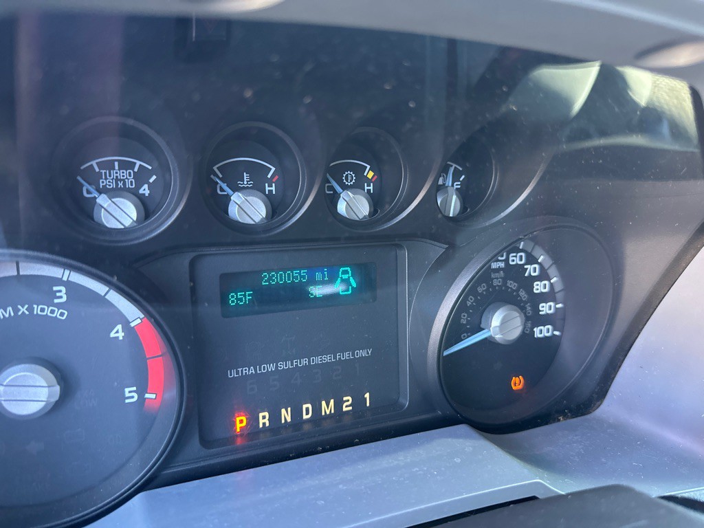 2011 Ford F-250 Image 14