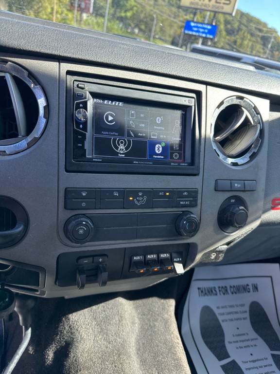 2011 Ford F-250 Image 15