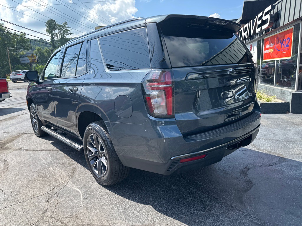 2021 Chevrolet Tahoe Image 2