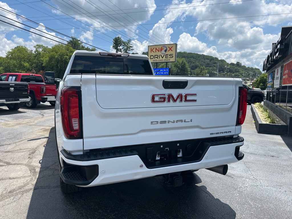 2020 GMC Sierra Image 3