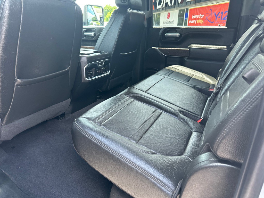 2020 GMC Sierra Image 16