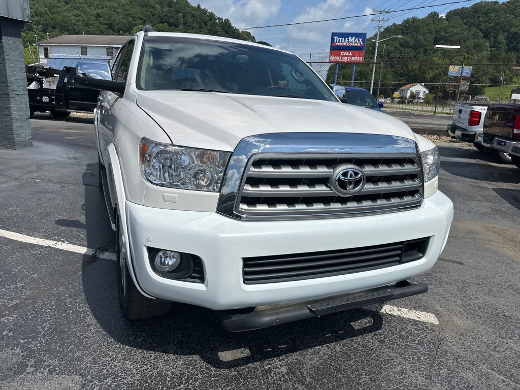 2016 Toyota Sequoia Image 5