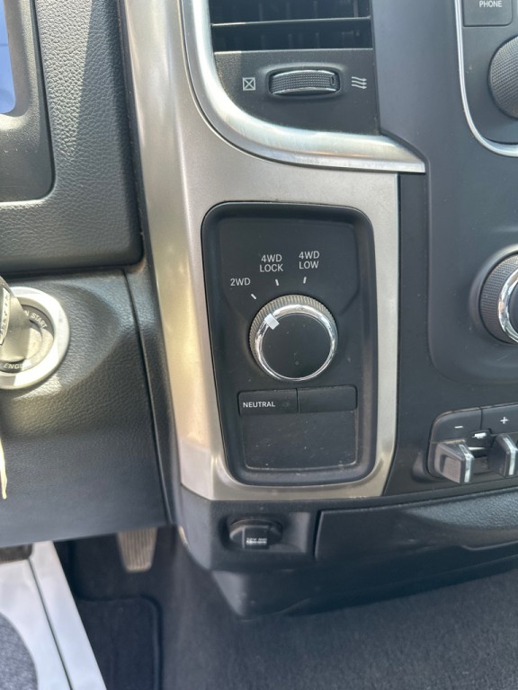 2017 RAM 3500 Image 16