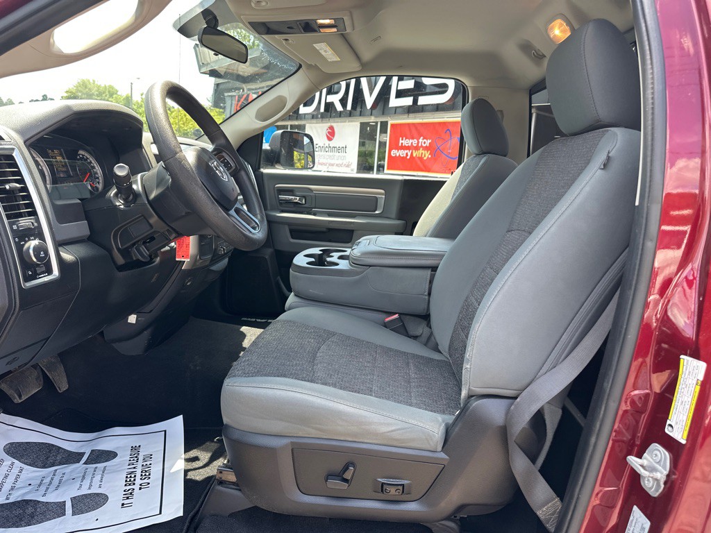 2017 RAM 3500 Image 18