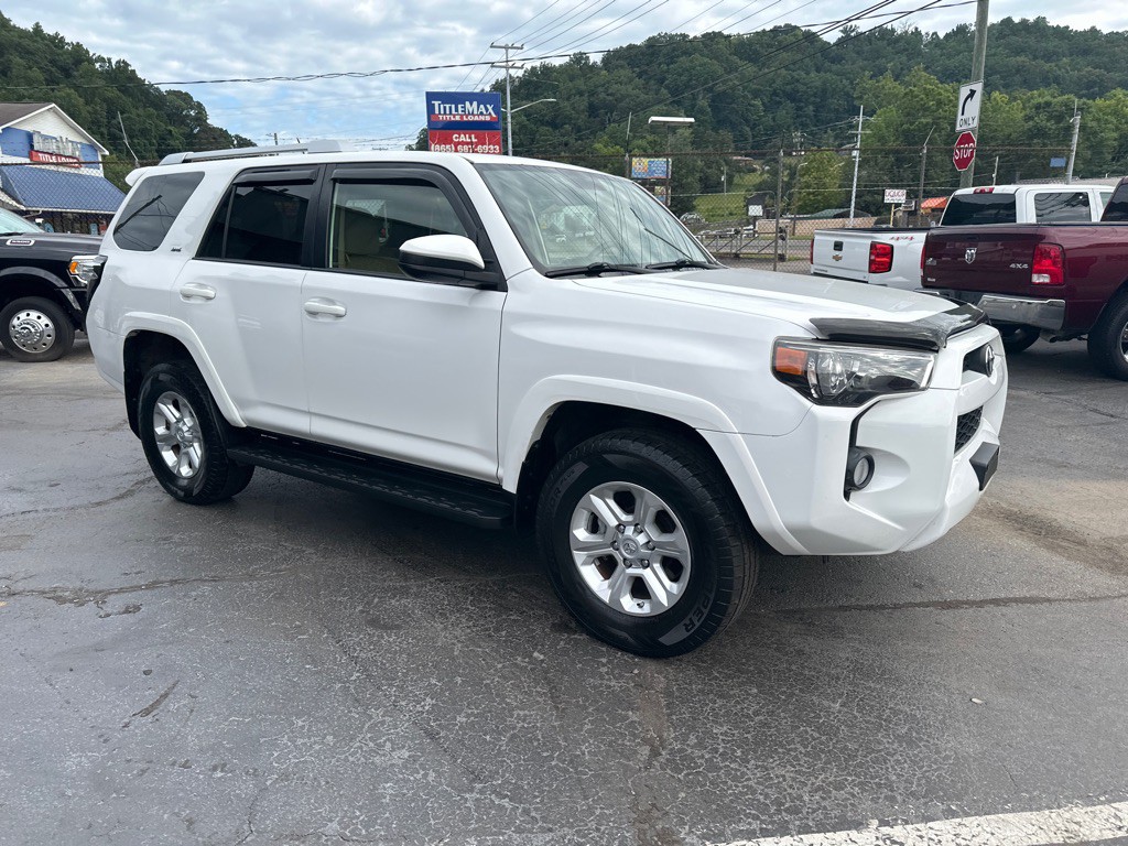 2016 Toyota 4Runner Image 1