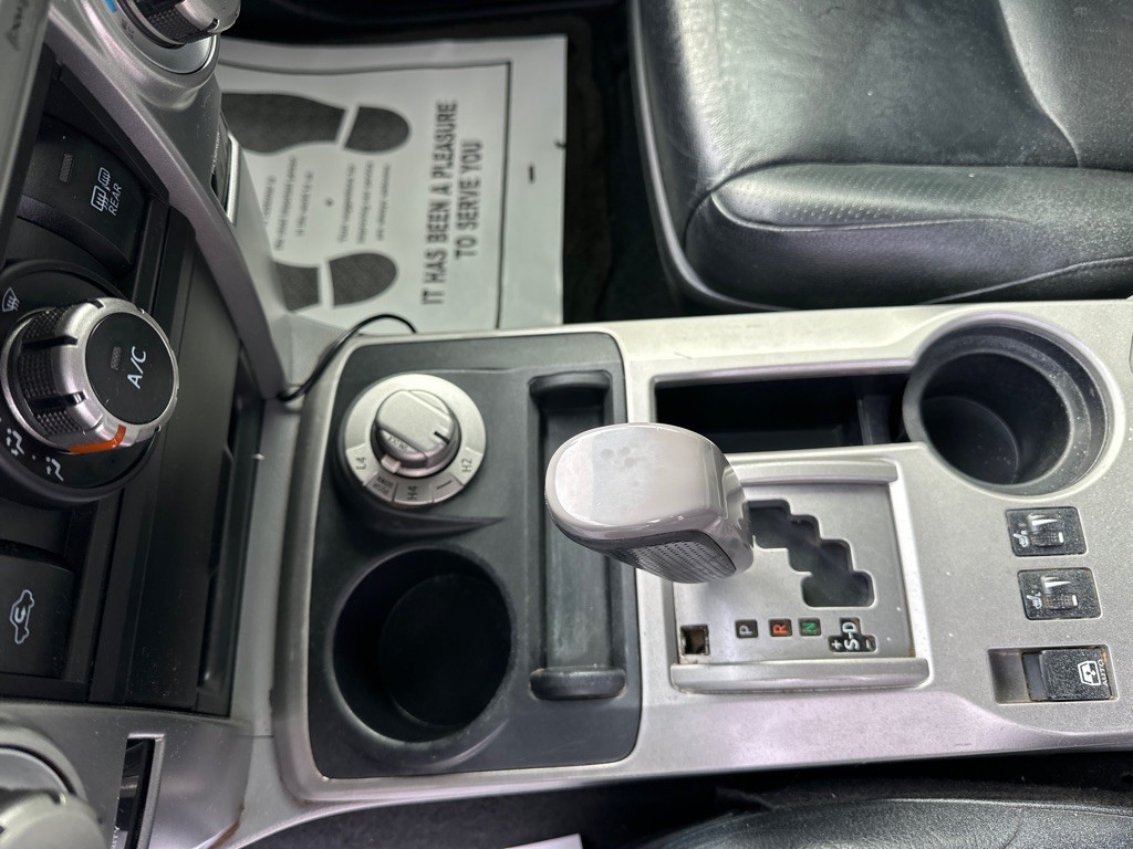 2013 Toyota 4Runner Image 14