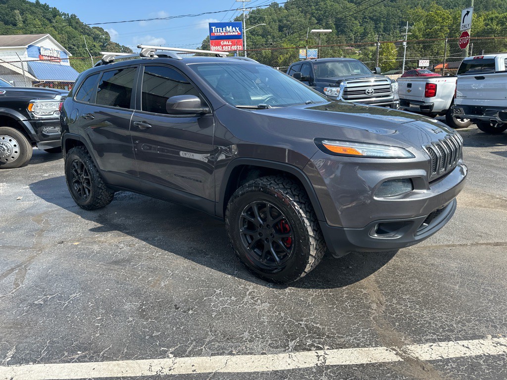 2018 Jeep Cherokee Image 4