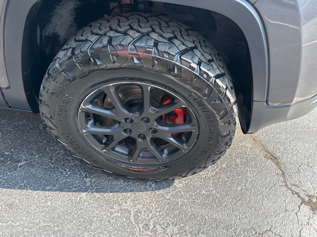 2018 Jeep Cherokee Image 6