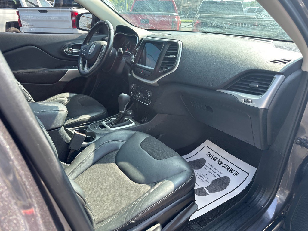 2018 Jeep Cherokee Image 7