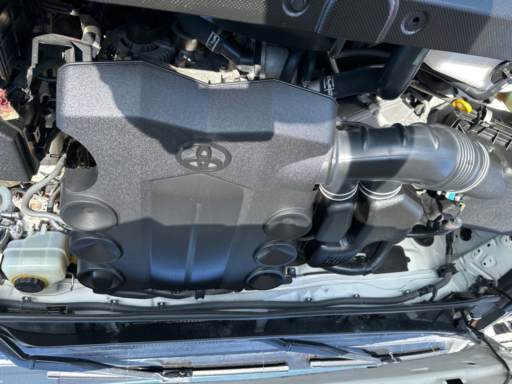 2011 Toyota 4Runner Image 17