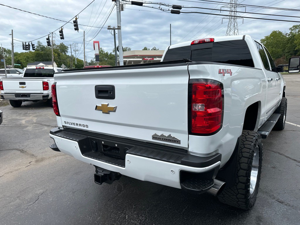 2019 Chevrolet Silverado 1500 Image 3