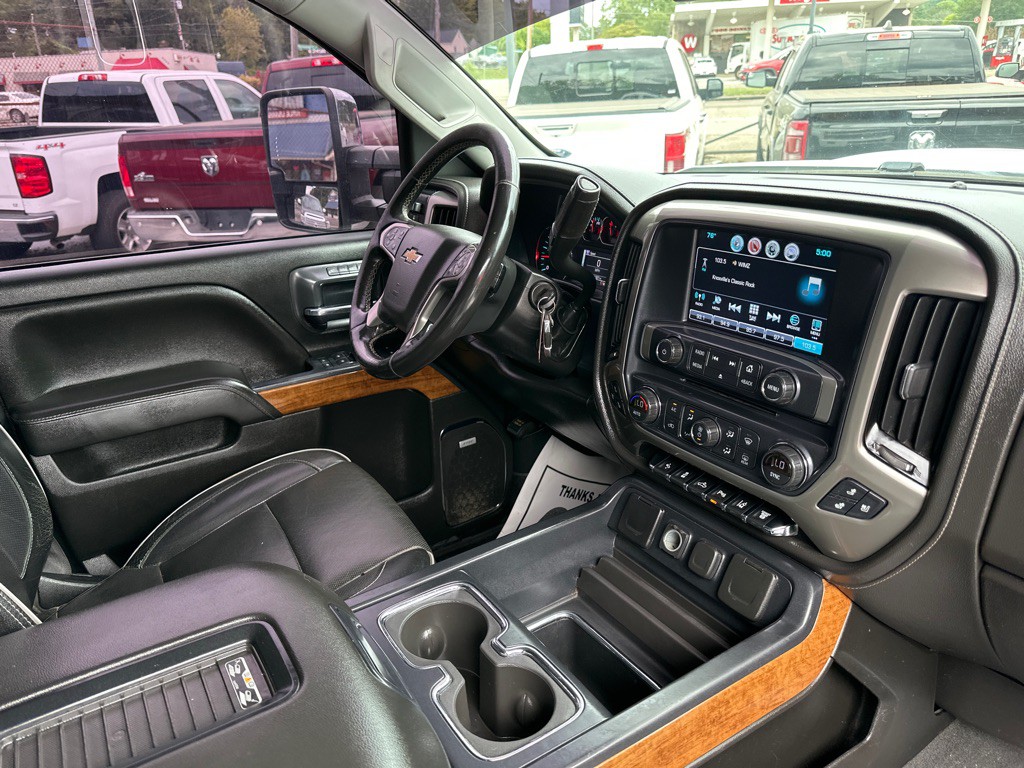 2019 Chevrolet Silverado 1500 Image 10