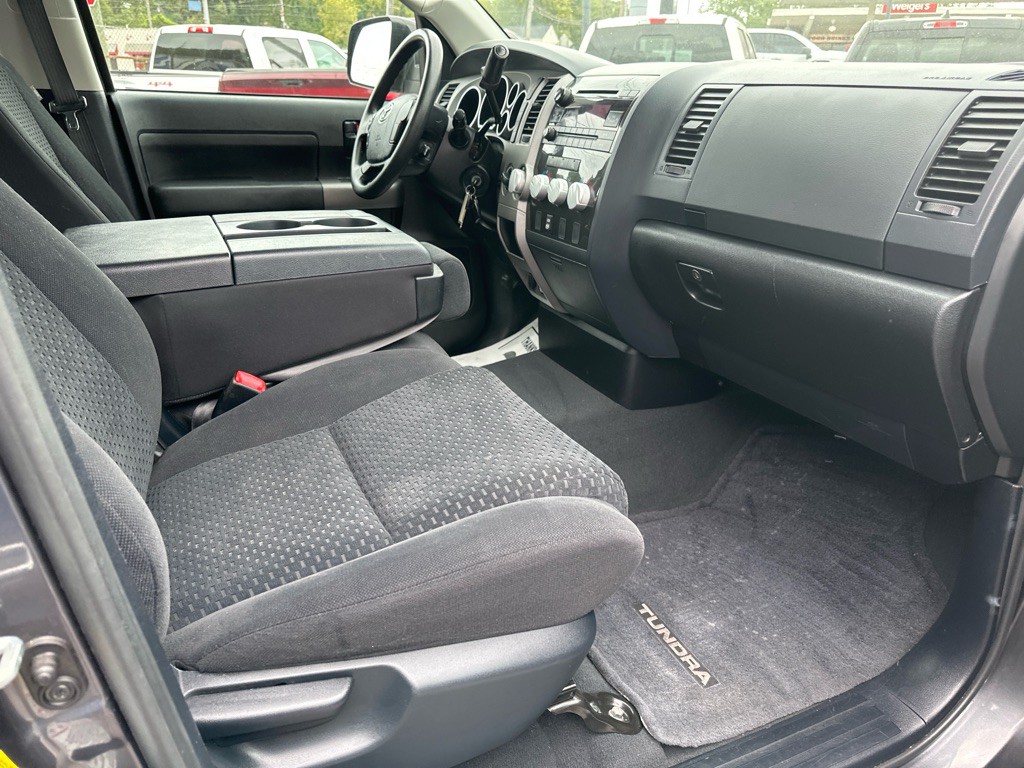 2013 Toyota Tundra Image 7