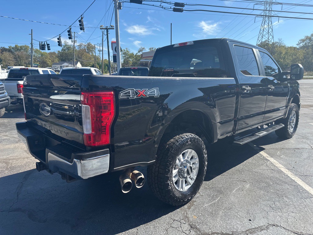 2018 Ford F-350 Image 3