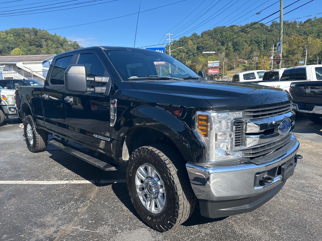 2018 Ford F-350 Image 4