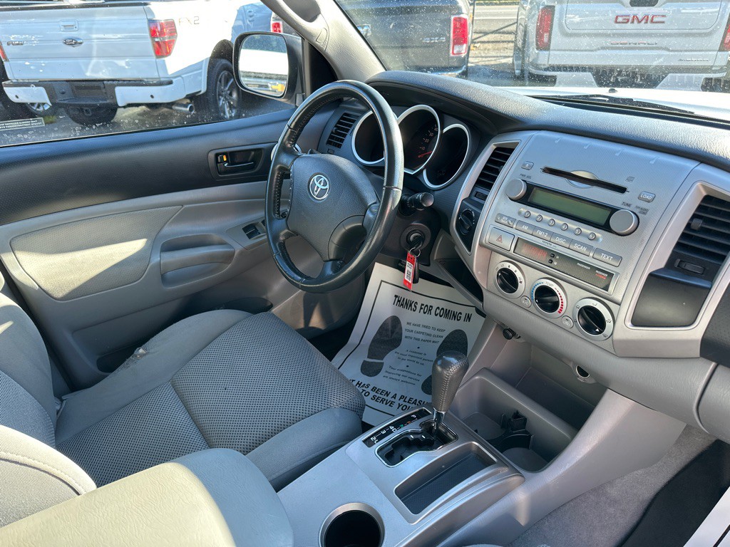 2006 Toyota Tacoma Image 8