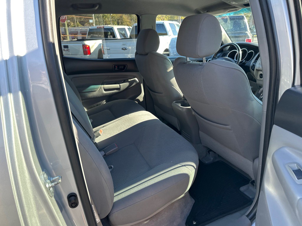 2006 Toyota Tacoma Image 9
