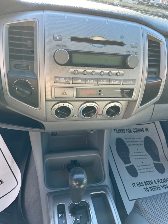 2006 Toyota Tacoma Image 17