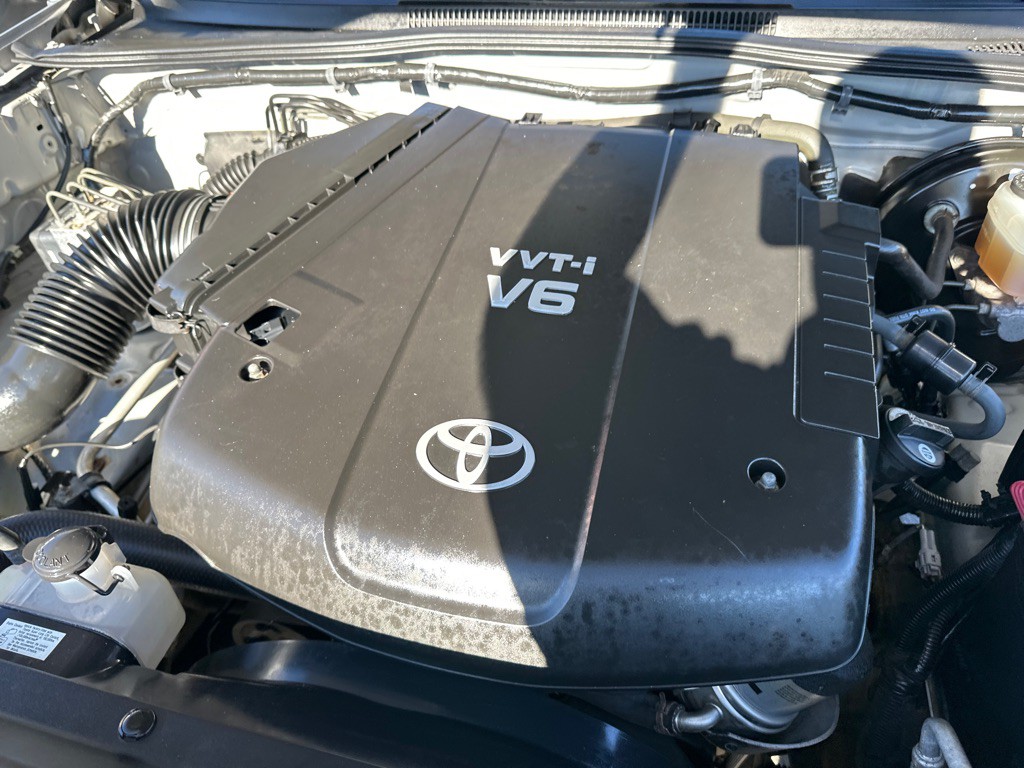 2006 Toyota Tacoma Image 18