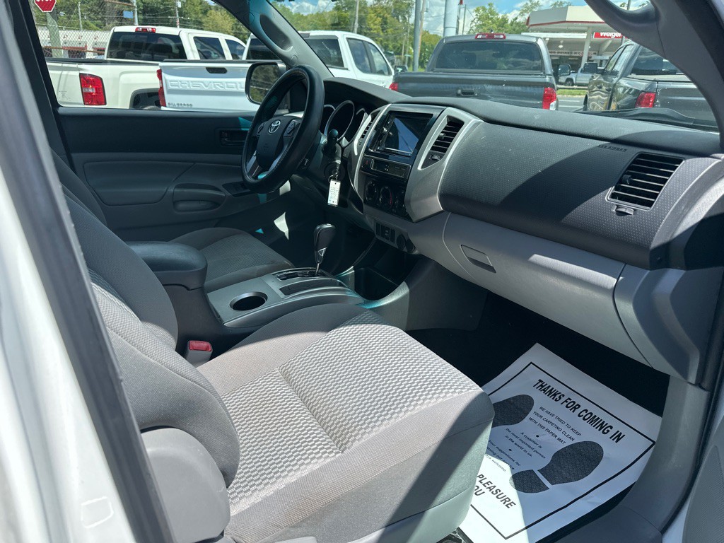 2014 Toyota Tacoma Image 6