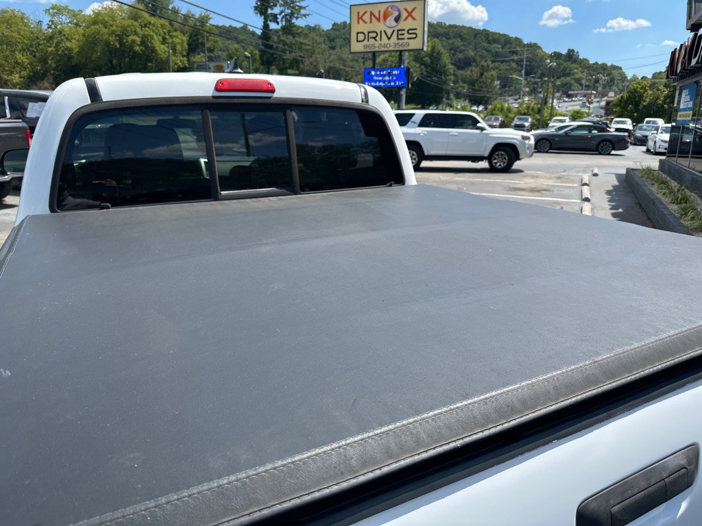 2014 Toyota Tacoma Image 10